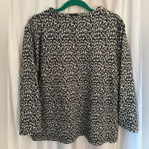 Talbots xl black white leopard print boatneck button shoulder accent soft top